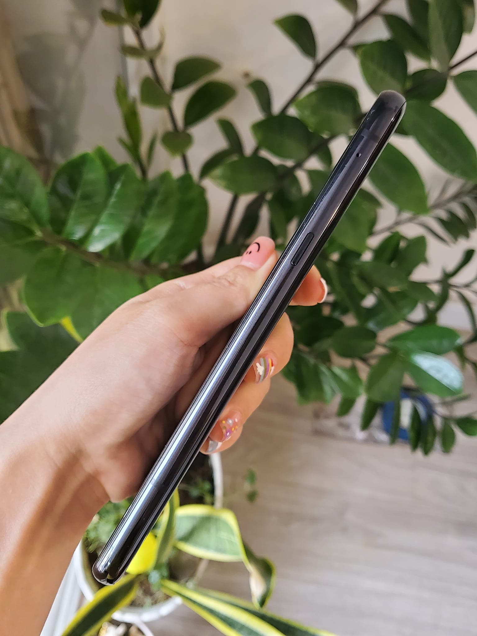 Điện thoại cũ LG G8X THINQ