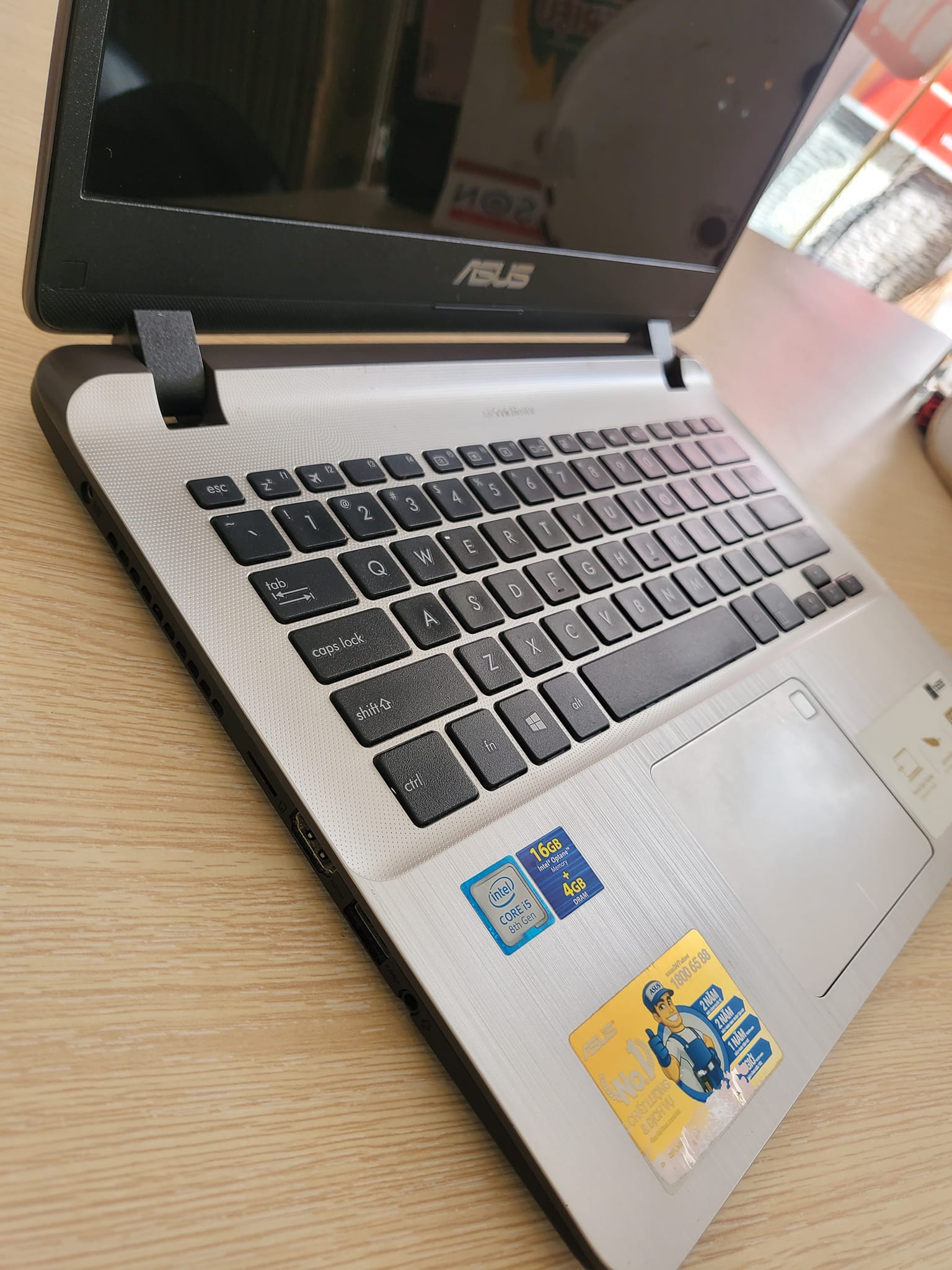 Laptop cũ Asus Vivobook X407UA