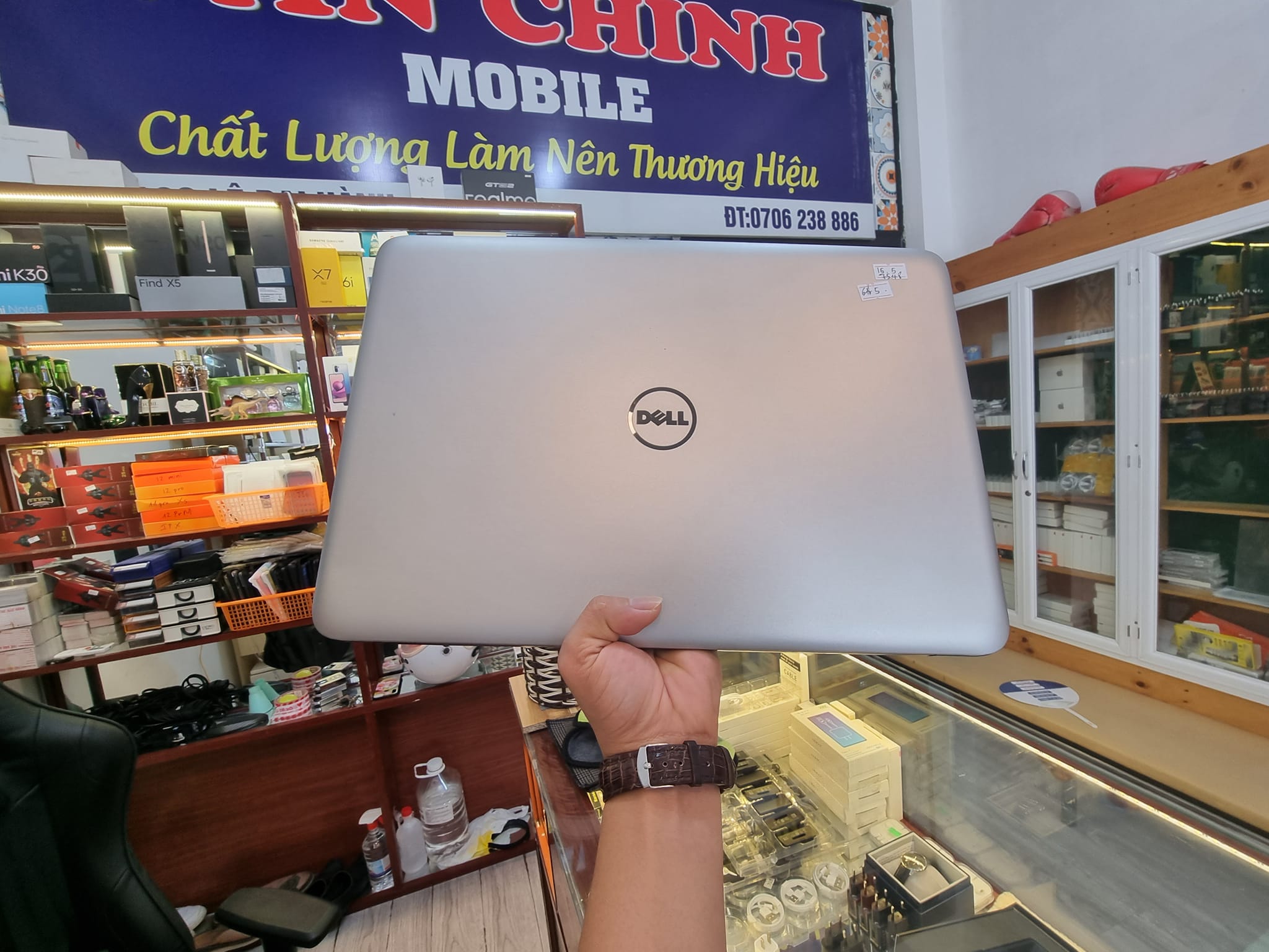 Laptop cũ Dell Inspiron 7548