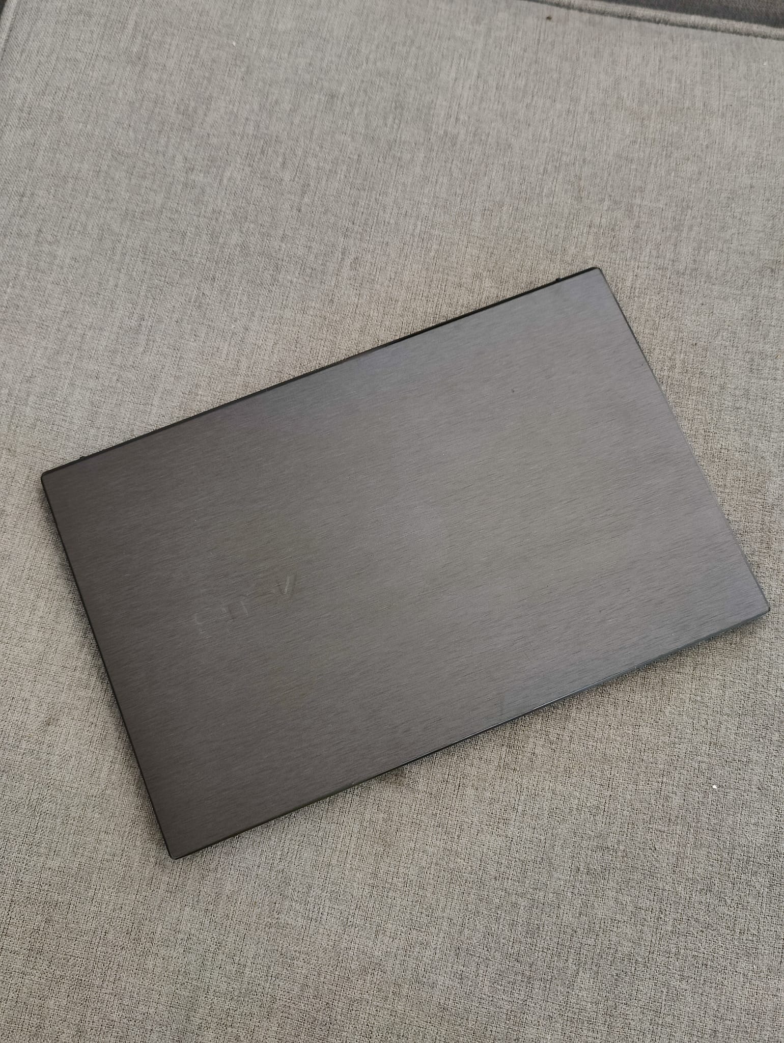 Laptop cũ Asus Zenbook UX425E