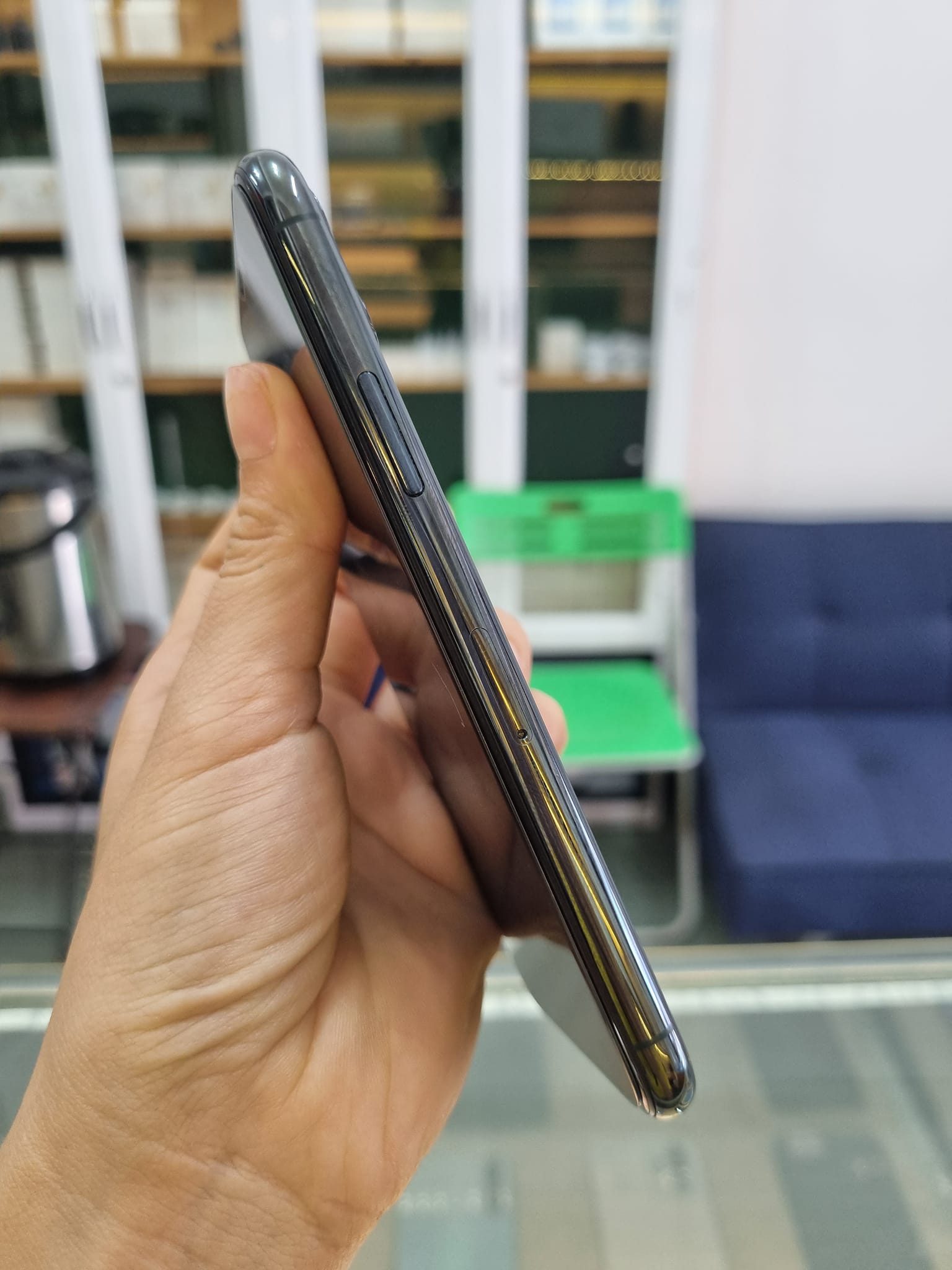 Điện thoại cũ iPhone 11 Pro