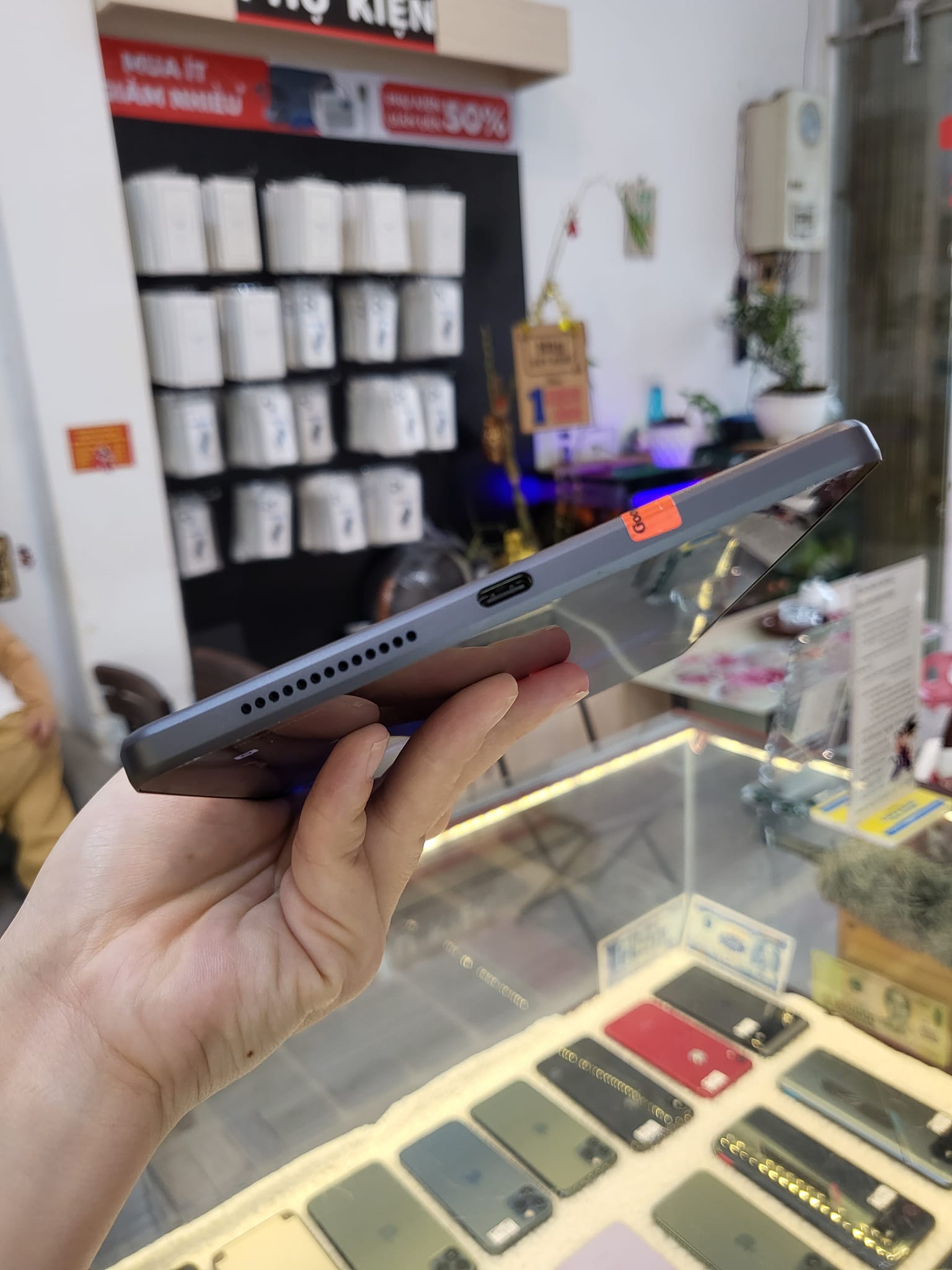 Máy tính bảng cũ Lenovo Legion Y700